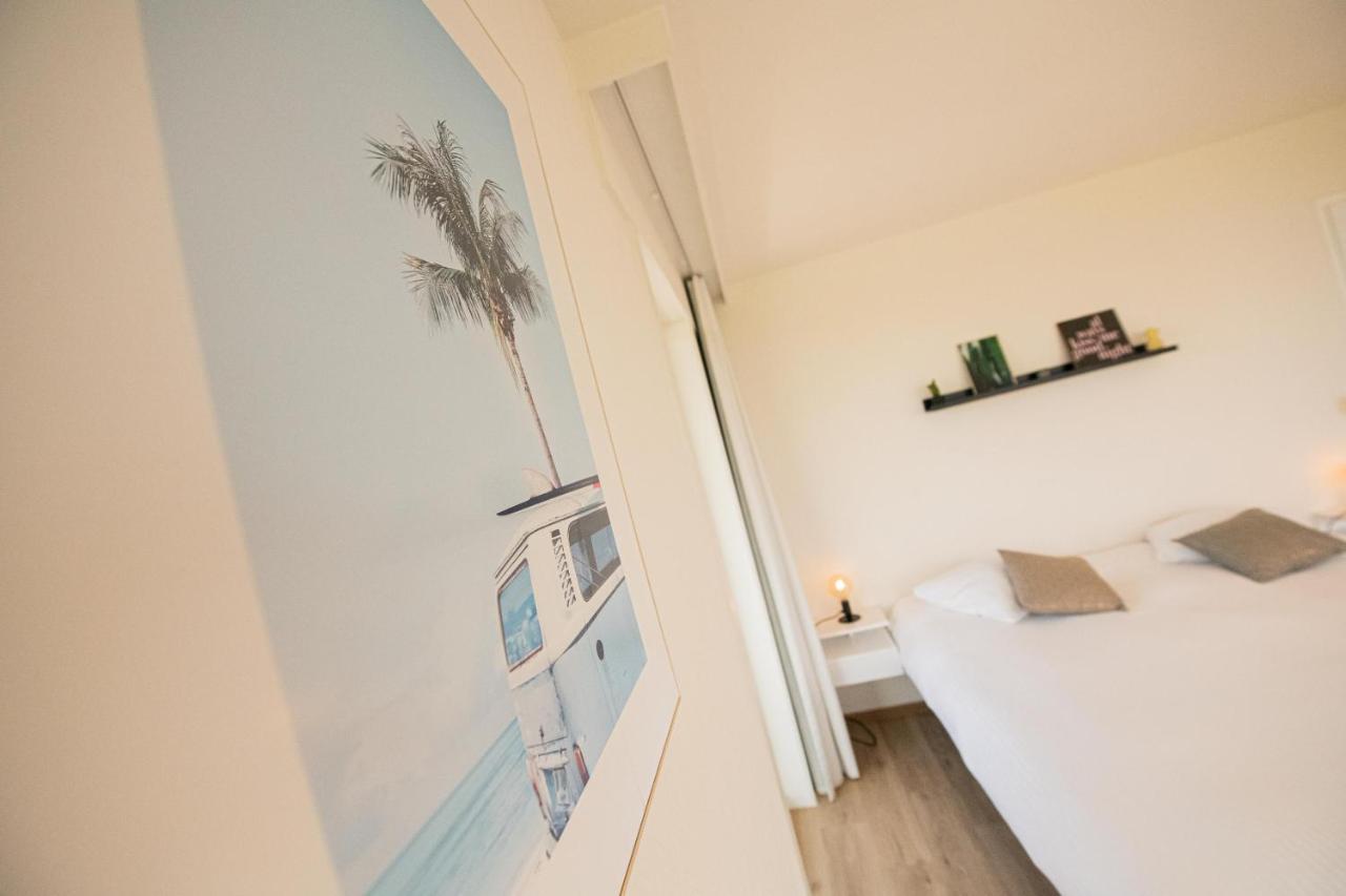 Between Waves Ostend Exterior photo